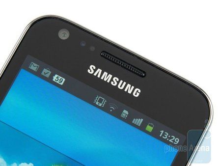 Samsung-Galaxy-R-Preview-Design-10.jpg