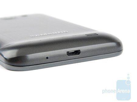 Samsung-Galaxy-R-Preview-Design-15.jpg