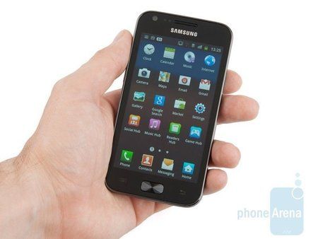 Samsung-Galaxy-R-Preview-Design-05.jpg