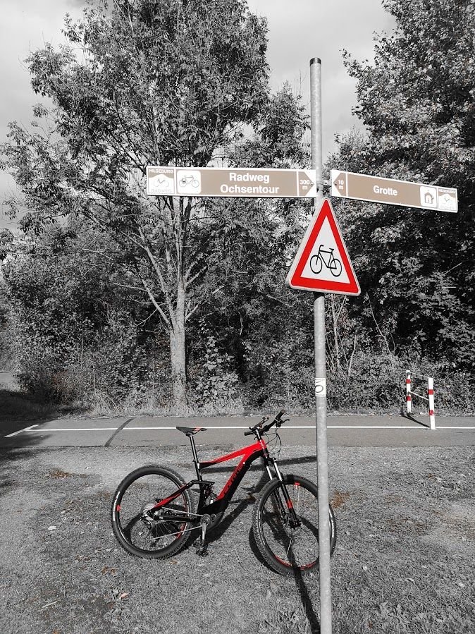bikeschwarzweiß.jpg