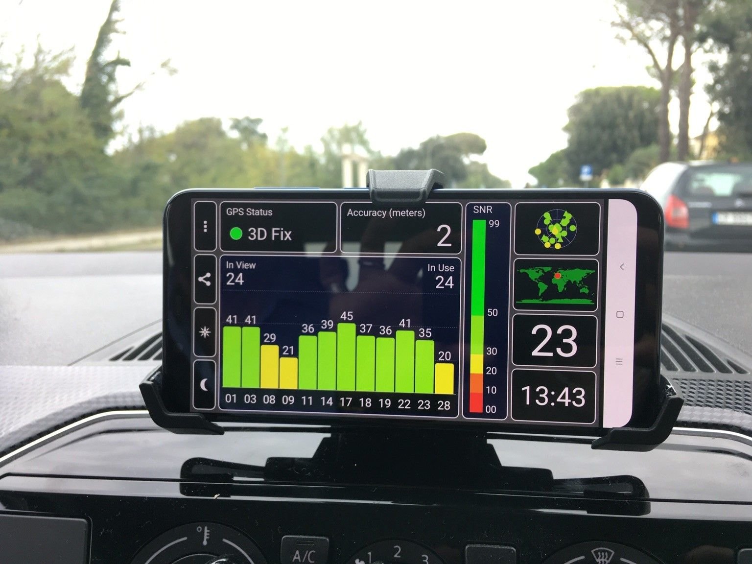 Mi8GNSS.jpg