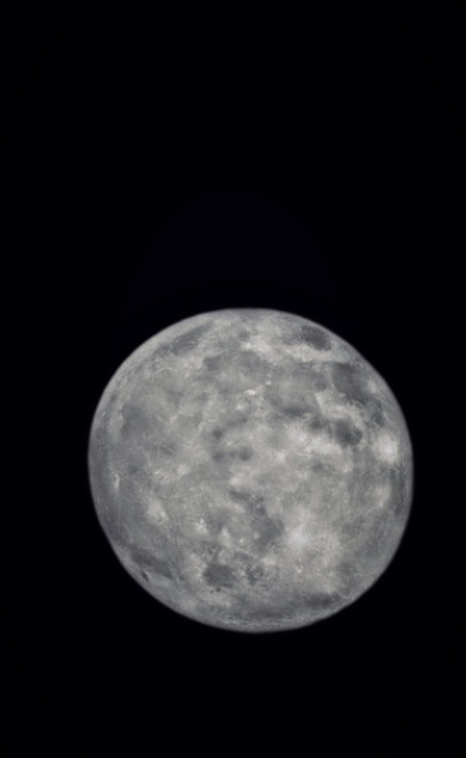 Moon.jpg