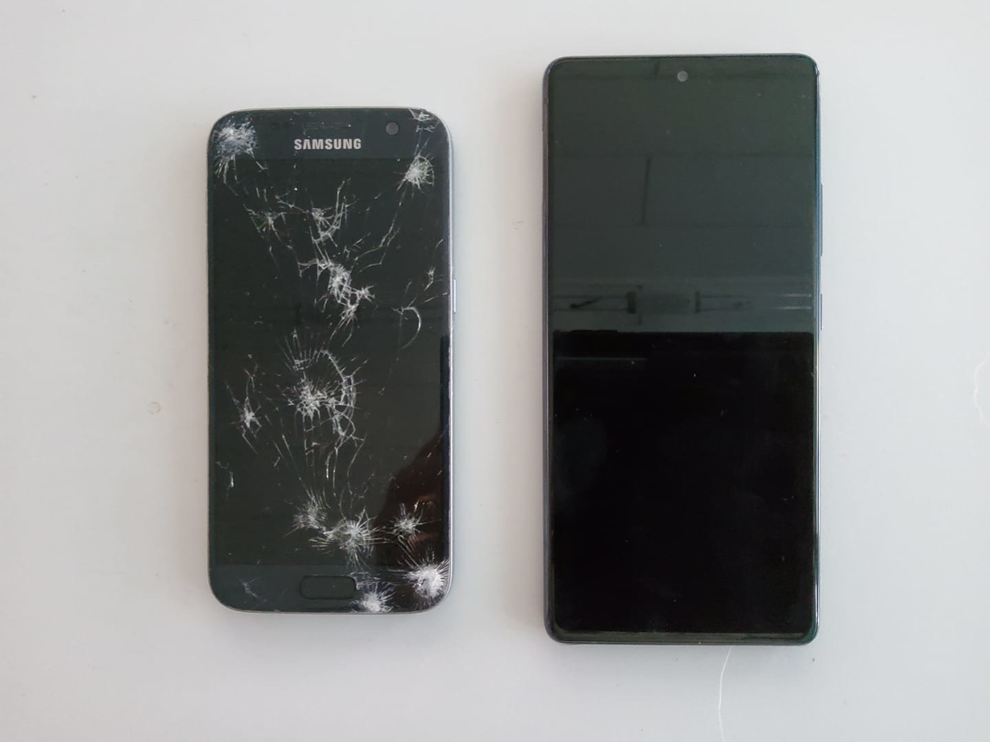Samsung Galaxy Alt und Neu.jpg