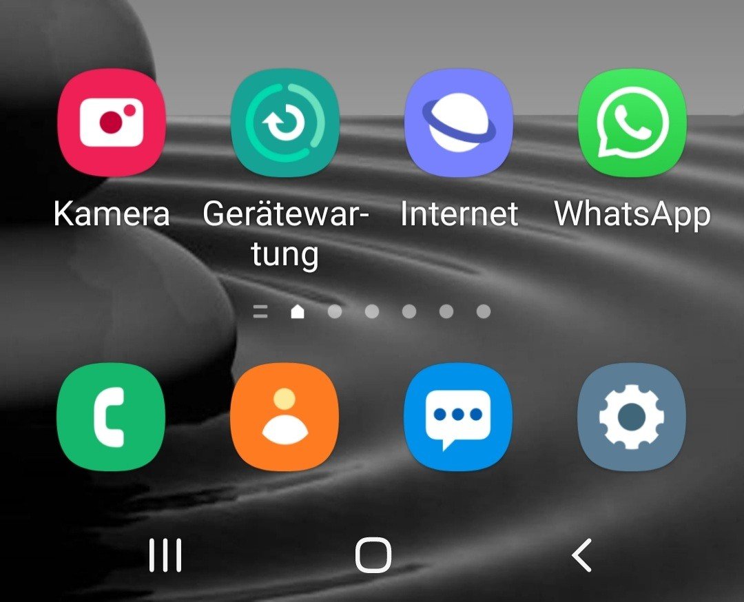 Screenshot_20210308-195929_One UI Home.jpg