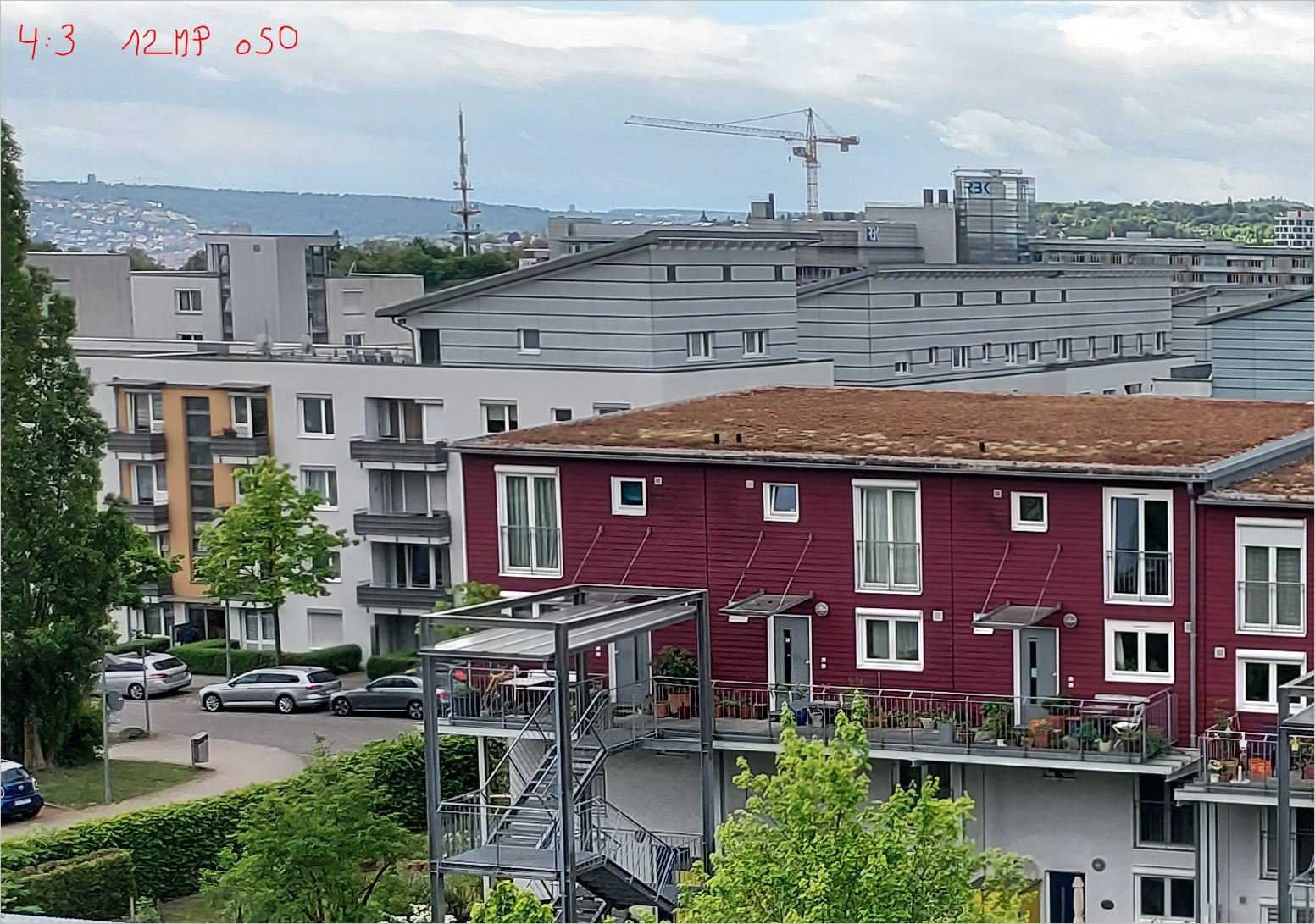 zPic2_12MP_oSO.JPG