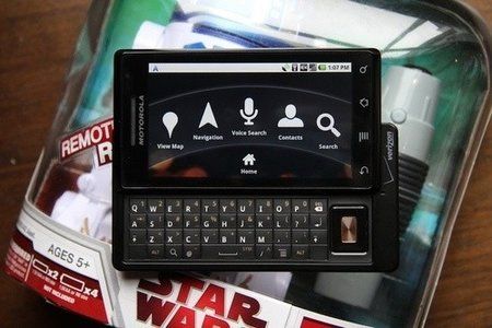 motorola_droid_eclair.jpg motorola_droid_eclair.jpg