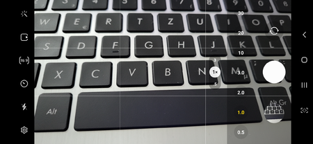 Screenshot_20230802_233823_Camera.png