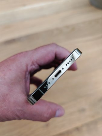 iphone 7.jpg