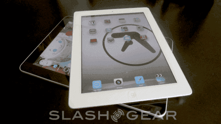 samsung_galaxy_tab_ipad-2.png