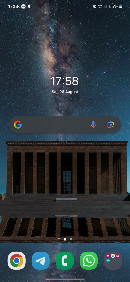 Screenshot_20230826_175802_One UI Home.jpg