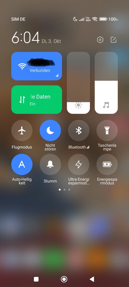 Screenshot_2023-10-03-06-04-51-802_com.teslacoilsw.launcher-edit.jpg