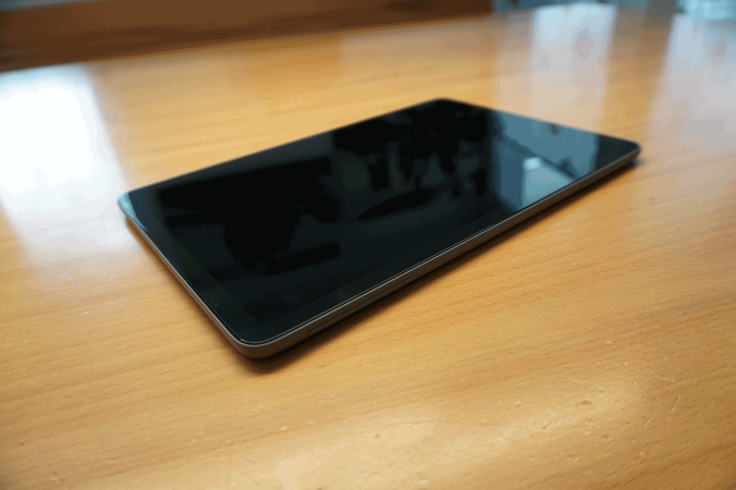 Tablet-rechts.png