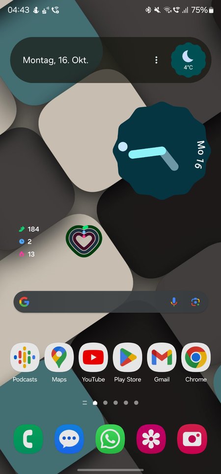 Screenshot_20231016_044346_One UI Home.jpg