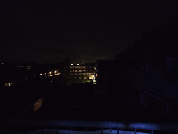 S23u extrem dunkel automatik .jpg