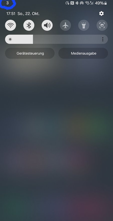 Screenshot_20231022_175146_One UI Home.jpg