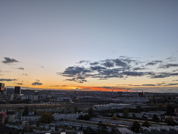 1699085401713.png