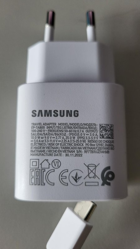S21 FE 5G - Laden - 01.jpeg