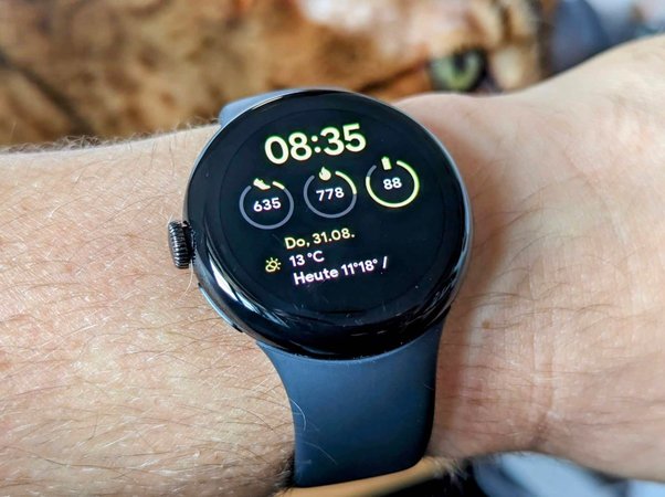 Pixel-Watch-Live-Anzeige.jpg