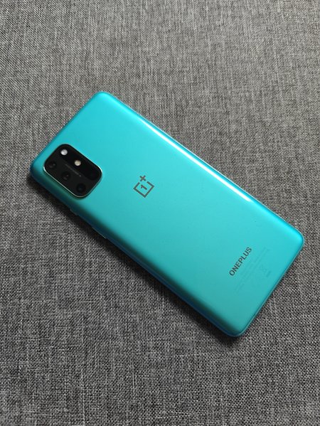 OnePlus-8T-3neu.jpg