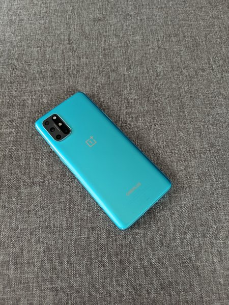 OnePlus-8T-4alt.jpg