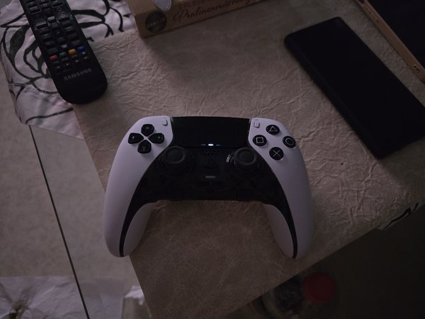 S24u lowlight 2.jpg