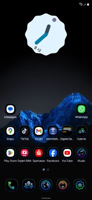 Screenshot_20240308_003805_One UI Home.jpg