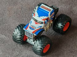 6 10 127 Truck.jpg