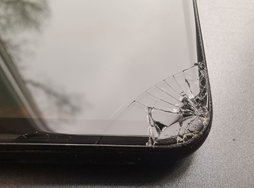 pixel4a_01.jpg