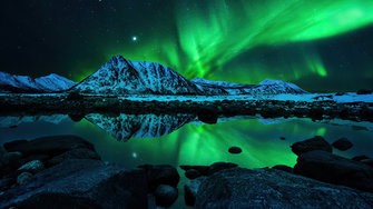 northern_lights_aurora_borealis_4k_hd_nature.jpg