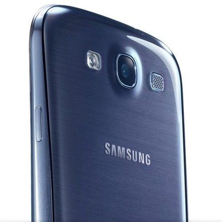 Samsung_Galaxy_S3_b03.jpg