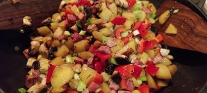 240924_kartoffelpfanne-mit-bauchfleisch_211730.jpg