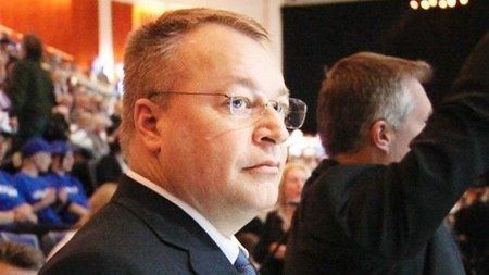 Stephen+Elop-630x354.jpg