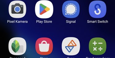 Screenshot_20241008_230203_One UI Home.jpg