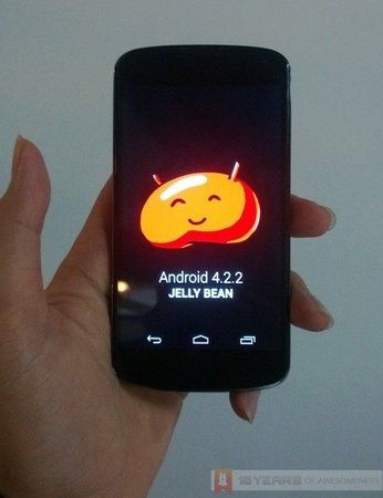 lg-nexus-4-4.2.2.jpg