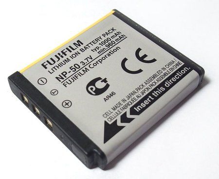 734px-Fujifilm_lithiumion_battery.jpg