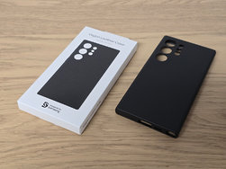 Samsung Galaxy S24 Ultra Hochuen Vegan Leather Case 2v2.jpg