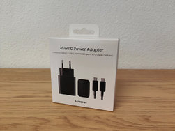 Samsung Galaxy S24 Ultra EP-T4510 Schnellladeadapter 1v2.jpg