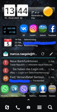 Screenshot_20250205_134449_Apex Launcher.jpg