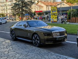 Rolls Royce Spectre_edit_147365583621784.jpg