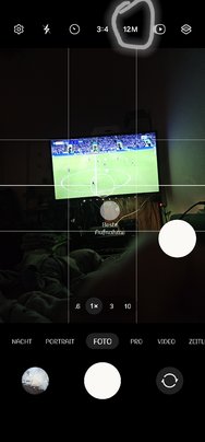 Screenshot_20250214_220302_Camera.jpg
