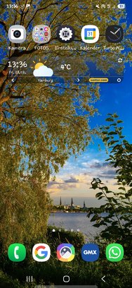 Screenshot_20250228_133606_One UI Home.jpg