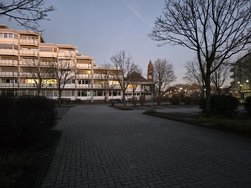 12mp.jpg