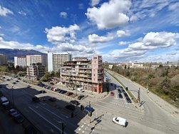 gsmarena_050.jpg