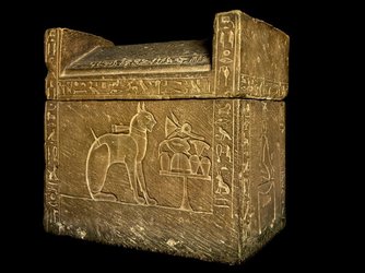 Sarcophagus-of-Prince-Thutmoses-Cat-Ta-Miu.jpg