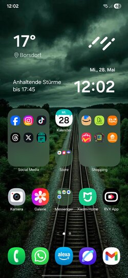 Screenshot_20250528_120206_One UI Home.jpg