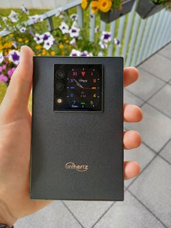 Unihertz Titan 2 Back Display Time.jpg