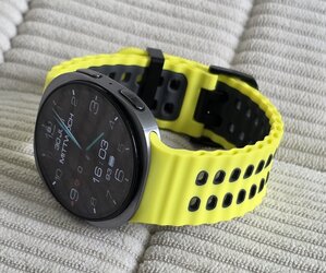 Lime Green Black_2.jpg