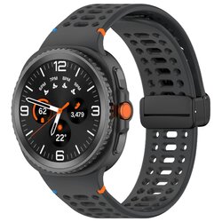 Space Gray Magnet Band.jpg