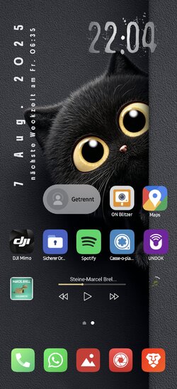 Screenshot_20250807_220447_One UI Home.jpg