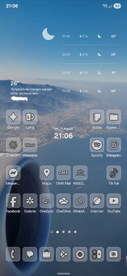 Screenshot_20250811_210642_One UI Home.jpg
